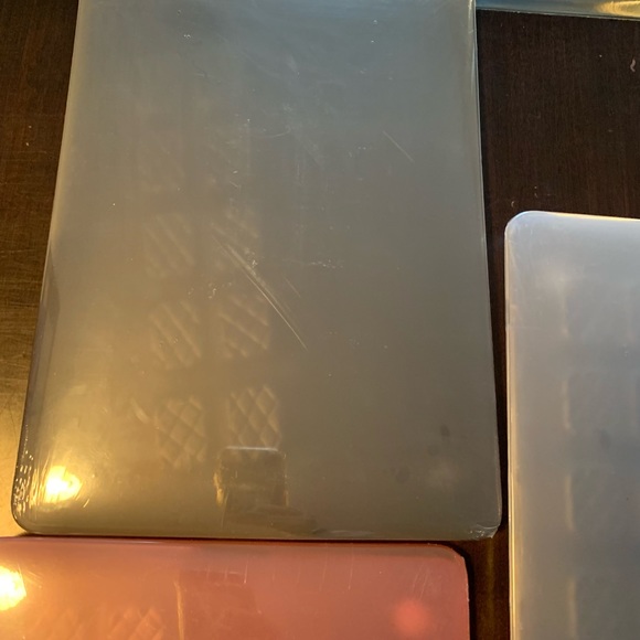 MacBook hard case 5 Colors 12’´inch thé hard case is the product I am selling - Picture 9 of 14